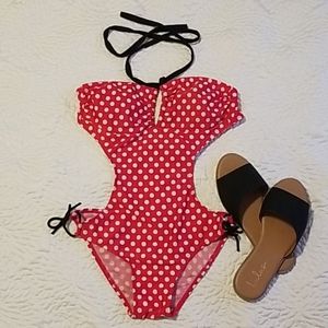 👙ITSY BITSY POLKA DOT Monokini
